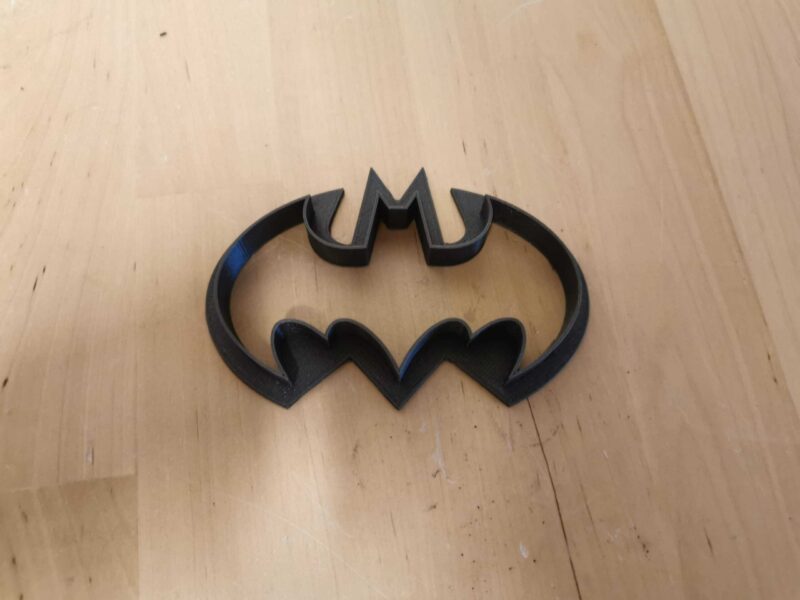 Batman Kurabiye Kesici Kesme Aparatı Hamur Kalıbı Bisküvi Kalıp