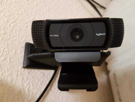 Köşede Logitech C920 Webcam Duvara Monte (45O Da Destek) Plastik Aparat