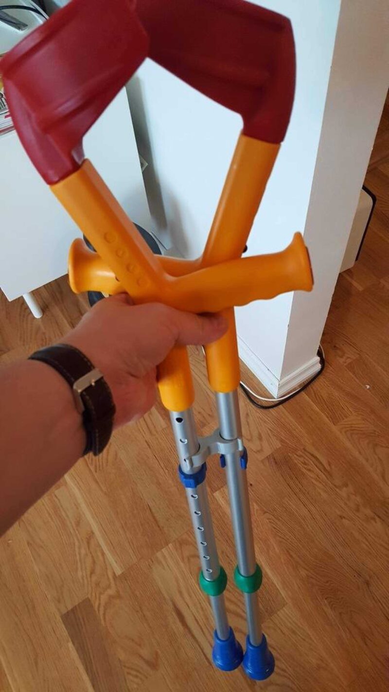 Koltuk Değneği Plastik Aparat - Görsel 2