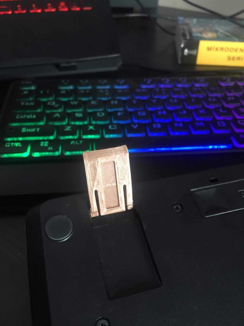 Logitech K345 Klavye Ayak Plastik Aparat - Görsel 3