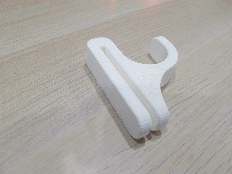 Havlu Tutucu Banyo Duş Duşakabin Camına Takmalık Havluluk Aparatı - Görsel 3
