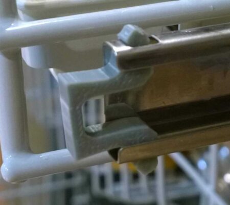 Miele G2143Sc Bulaşık Makinesi Üst Raf Tekerlek Durdurma Klipsi 2154400 Değiştirme Plastik Aparat