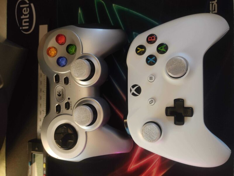 Xbox Bir S Denetleyicisi Ve Logitech F710 Gamepad Joystick Kapağı Plastik Aparat - Görsel 2