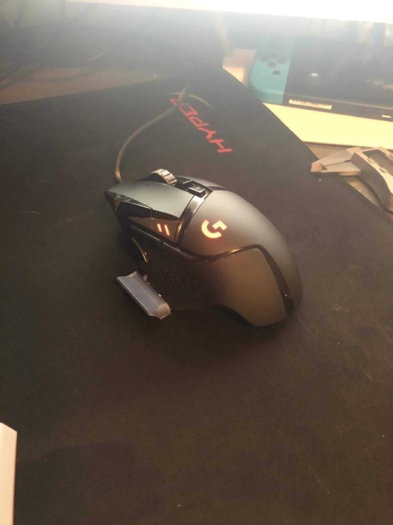 G502 Yedek Alt Plaka Ve Başparmak Dayanağı Plastik Aparat - Görsel 2