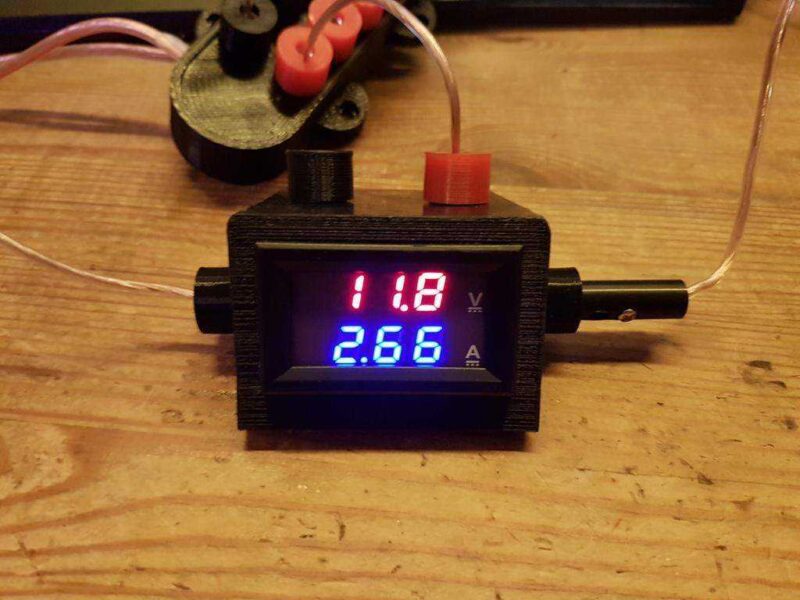 Hatta Küçük 10A Led Masa Amper / Volt Metre Konut 4Mm Muz Terminalleri İle Plastik Aparat - Görsel 3