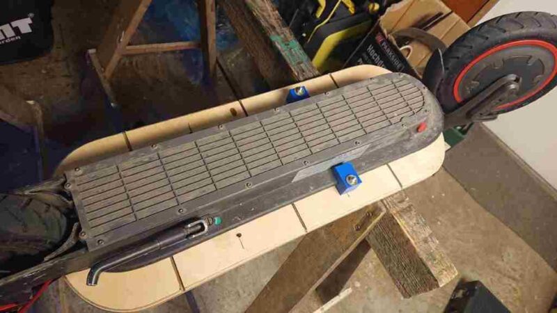 Xiaomi Scooter M365 Genişletici Masa Tutucu Organik Plastikten - Görsel 2