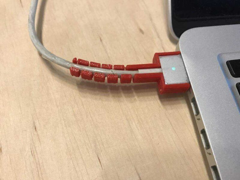 Magsafe 2 Kablo Gerilimi Rölyef Plastik Aparat