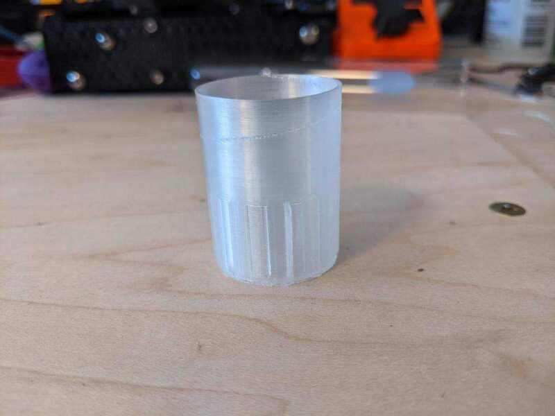 Parametrik Kayma-On Kültür Tüp Kapağı Plastik Aparat