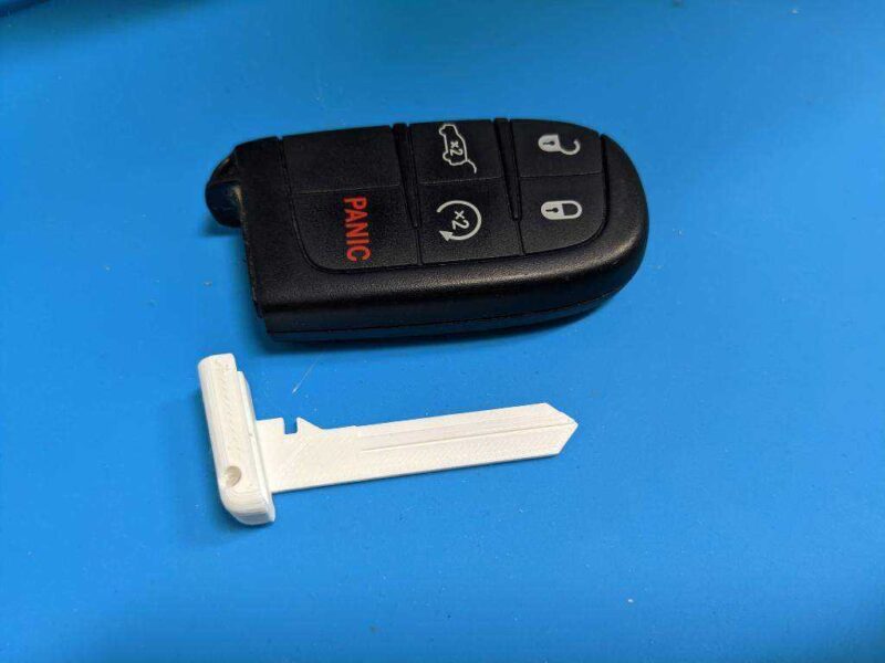 2014 Jeep Grand Cherokee Anahtar Fob Ekle Chrysler Dodge Plastik Aparat - Görsel 2