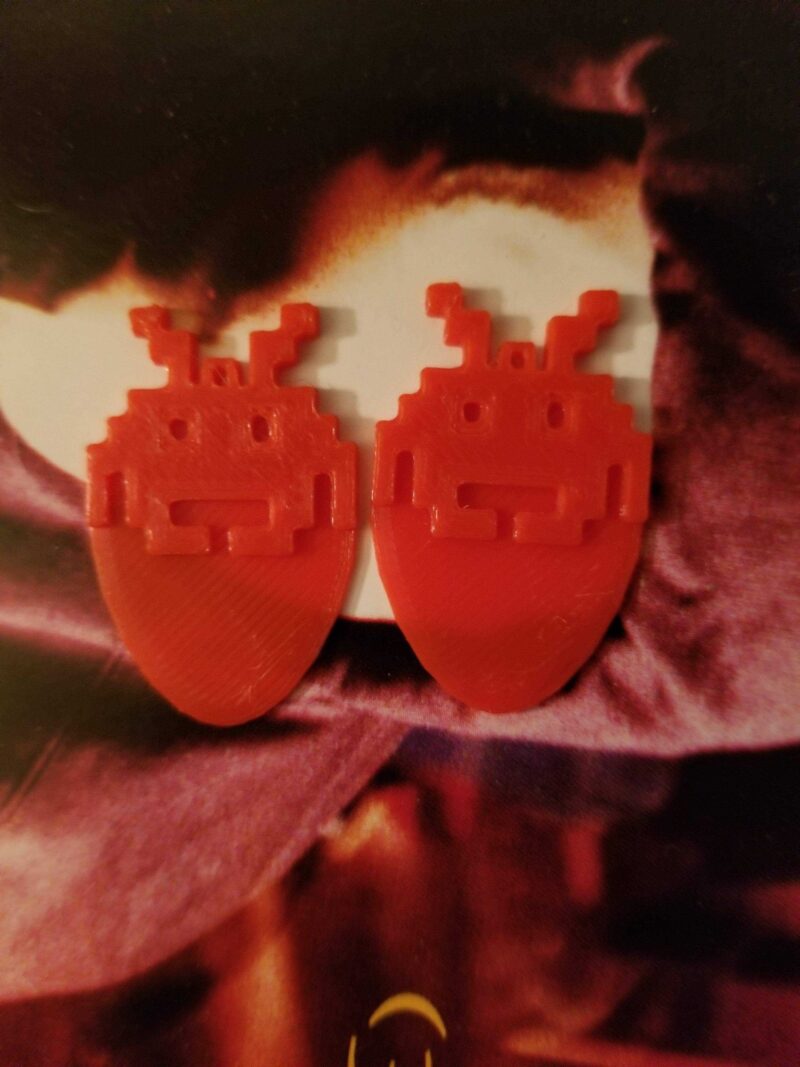 Space Invader Gitar Pena 1 adet Parmak Koruyucu Aparat - Görsel 3