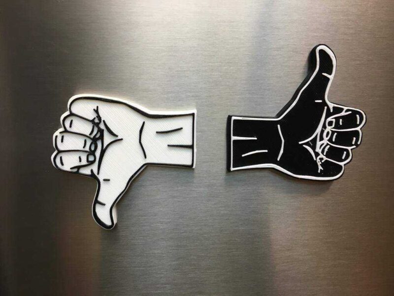 Manyetik Thumbs Up! Plastik Aparat