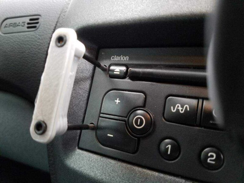 Peugeot Radyo Kaldırma Anahtarı Plastik Aparat - Görsel 3