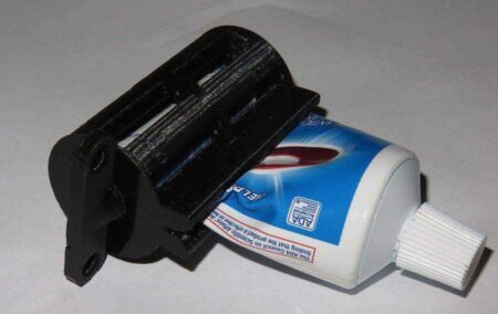 Diş Macunu Silindiri Sıkıcısı Organik Plastikten Aparatı