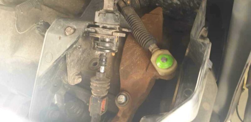 Ford Ib5 Şanzıman Burç Plastik Aparat