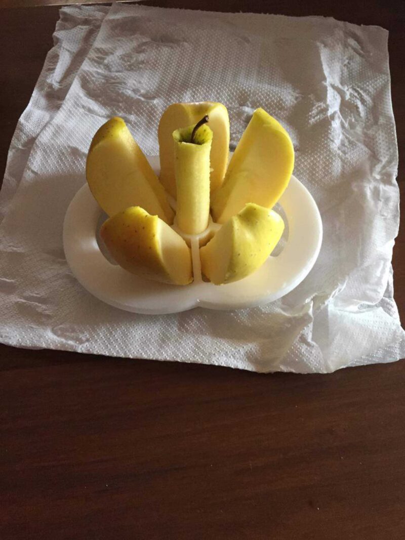 Apple Cutter - Taglia Mele Plastik Aparat - Görsel 4