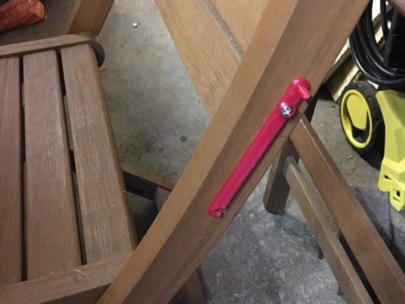 B&Q Katlanır Bahçe Sandalyesi Klipsi  Organik Plastikten