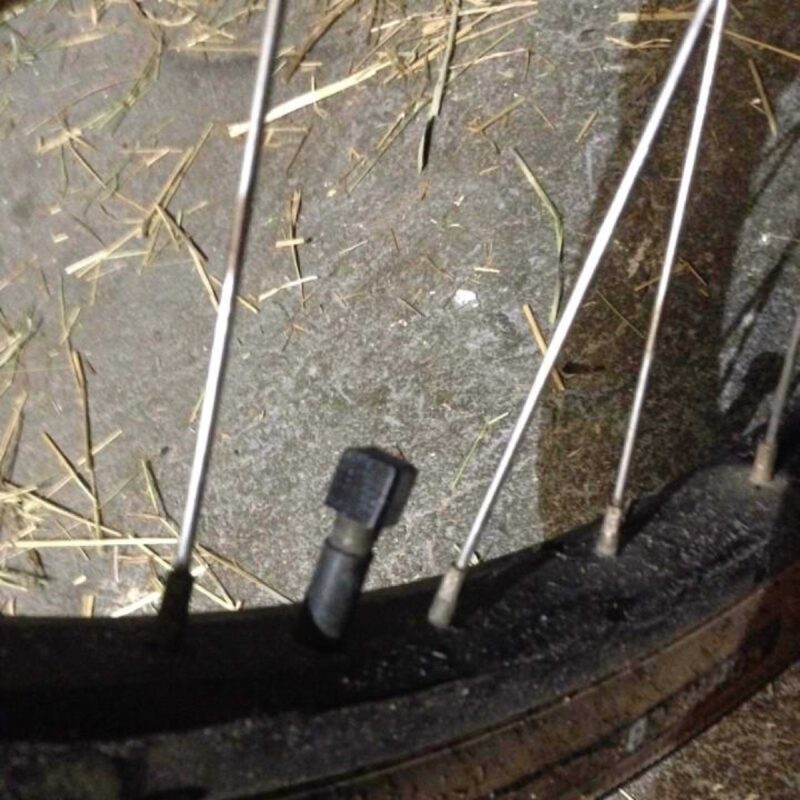Bisiklet Tekerlek Sibop Kapağı Tekerleği