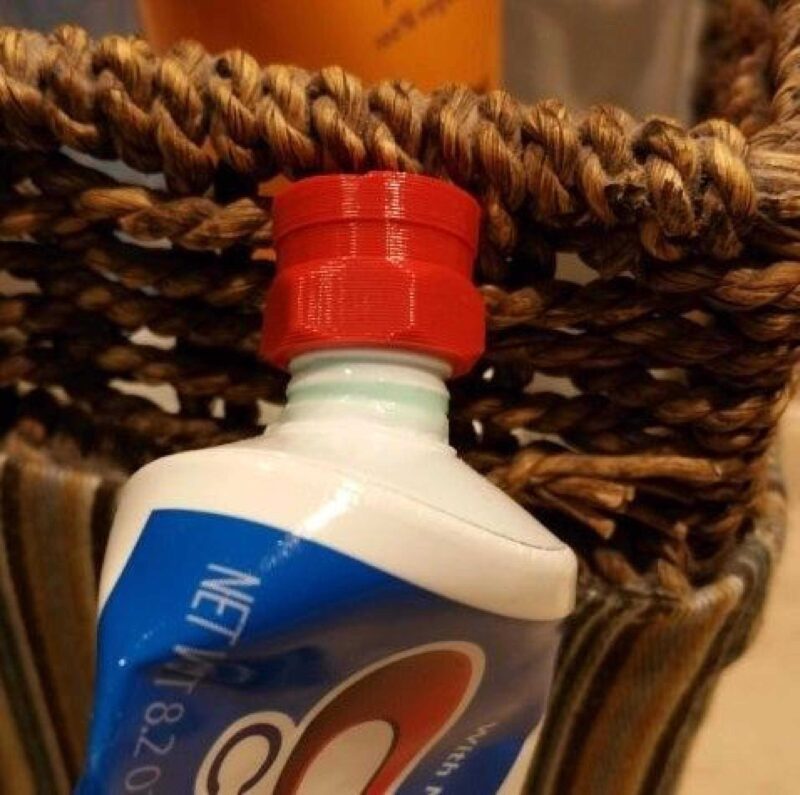 Diş Macunu Kapağı Plastik Aparat