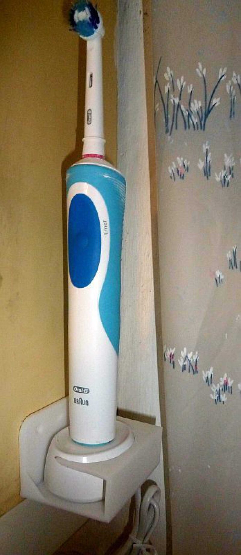 Oral B Elektrik Diş Fırçası Şarj Aleti Tutucu - Görsel 4