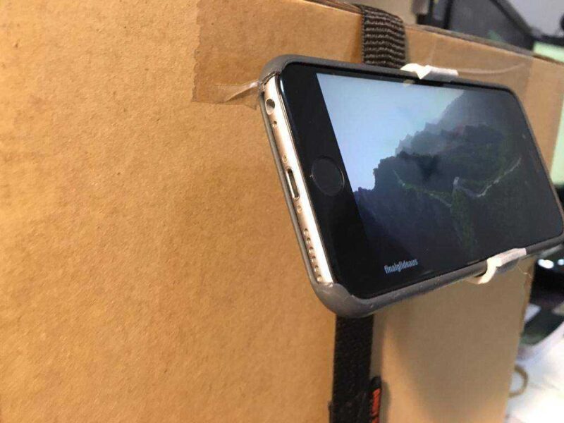 Uçak Koltuğu Telefon Tutucu Plastik Aparat - Görsel 3