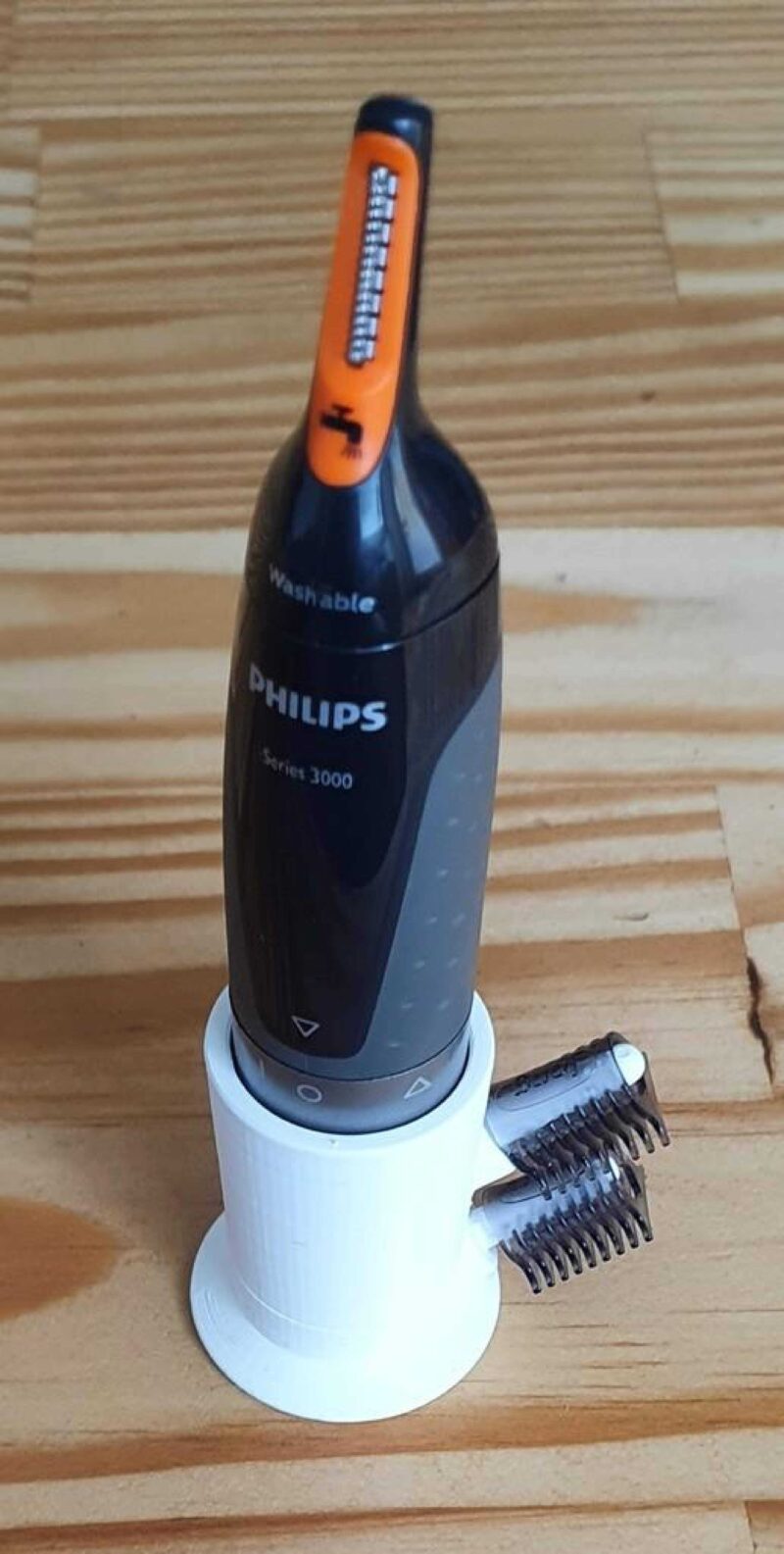 Philips Nt316010_Series3000 Saç Tıraş Makinesi Tutucu Plastik Aparat - Görsel 3