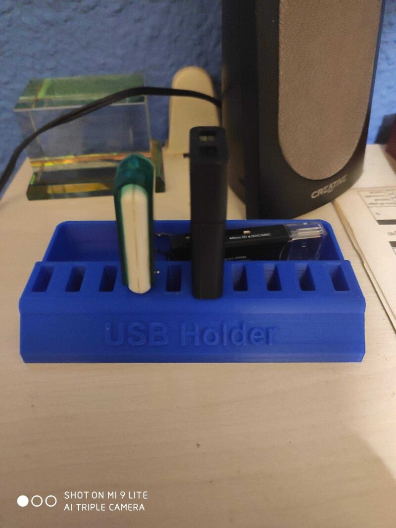 Saklama kutulu USB Tutucu Askısı Standı Aparatı Masaüstü Aparatı - Görsel 2
