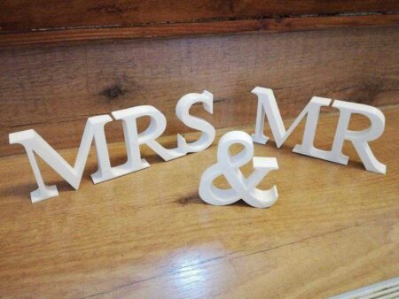 Mr & Mrs Yazısı Dekoratif Aksesuar Süs Eşyası Dekor Hediyelik