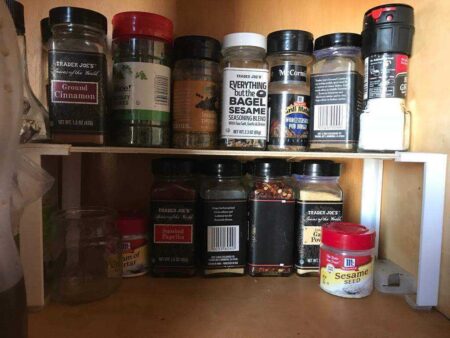 Baharat Rafı / Raf Ayağı Plastik Aparat