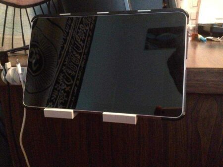 Tablet Masa Tutacağı Plastik Aparat