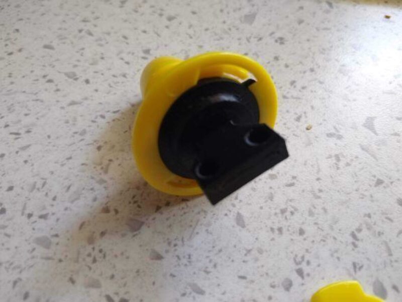Kaytee Sessiz Spinner 10 Onarımı Plastik Aparat - Görsel 2