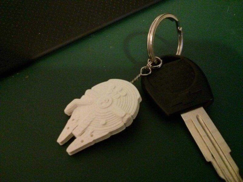 Millennium Falcon Organik Plastikten Dekoratif Anahtarlık - Görsel 2