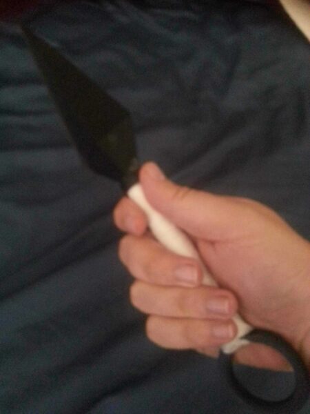 Conniver In Kunai Plastik Aparat