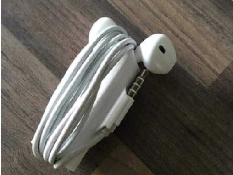 Kulaklık Tutucu Organizer Düzenleyici Tutturucu Plastik