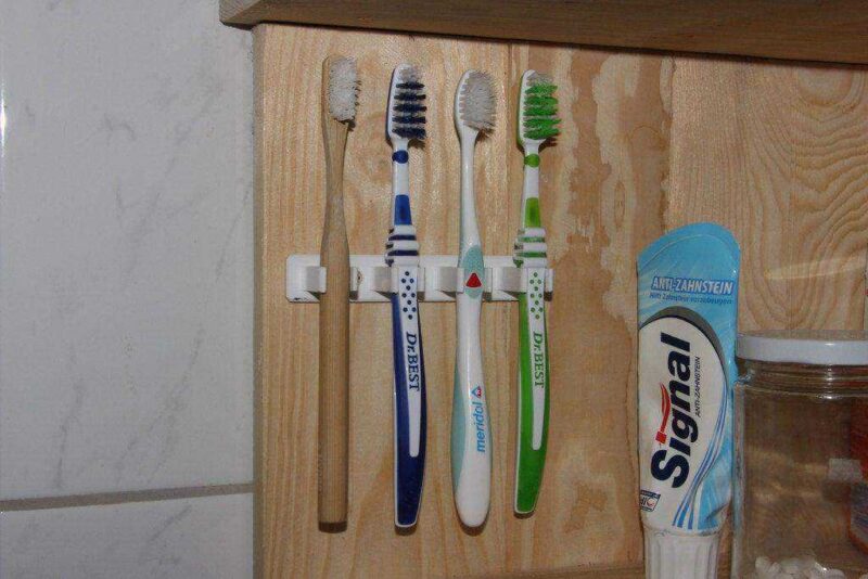 Duvara Monte Diş Fırçası Tutucu Organizer Organik Plastikten - Görsel 4