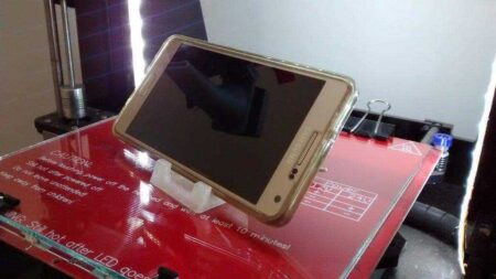 Akıllı Telefon Standlı Anahtarlık Tutucu Hediyelik Süs Eşyası