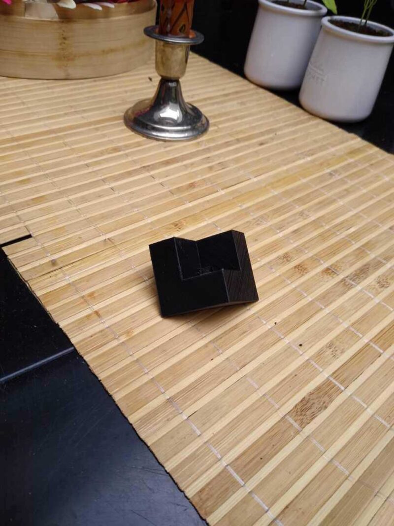 Sihirli Küp İçin Stand (Örneğin Rubik) Plastik Aparat - Görsel 2