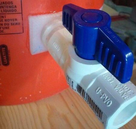 Kova Musluğu (5 Gal) Plastik Aparat