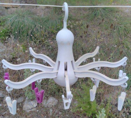 Octopus Giysilerpin (Pince À Linge De Pieuvre) V2 Plastik Aparat