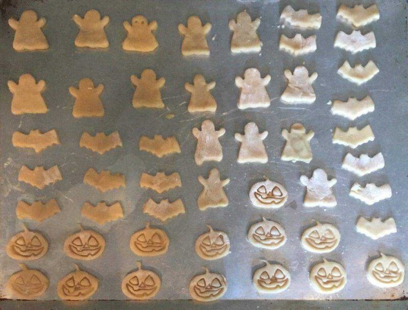 Cadılar Bayramı Kurabiye Kek Kalıbı Kalıp 3lü Set Organik Plastik - Görsel 2