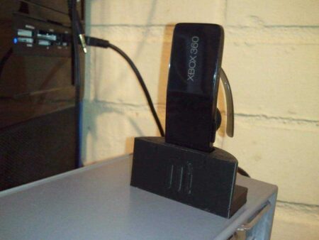 Xbox 360 Bluetooth Kablosuz Kulaklık Şarj Dock Plastik Aparat