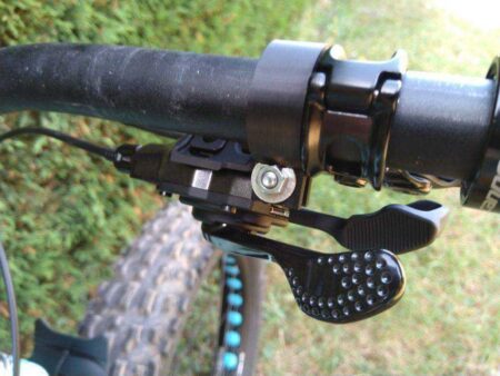 Xt Shifter İçin Shimano İ-Spec Ii Yakalı Plastik Aparat