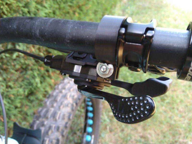 Xt Shifter İçin Shimano İ-Spec Ii Yakalı Plastik Aparat