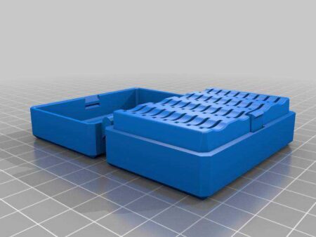 Menteşeli Mikro Sd Kart Kutusu - 32 Yuvaları - Hepsi Bir Parçada Plastik Aparat