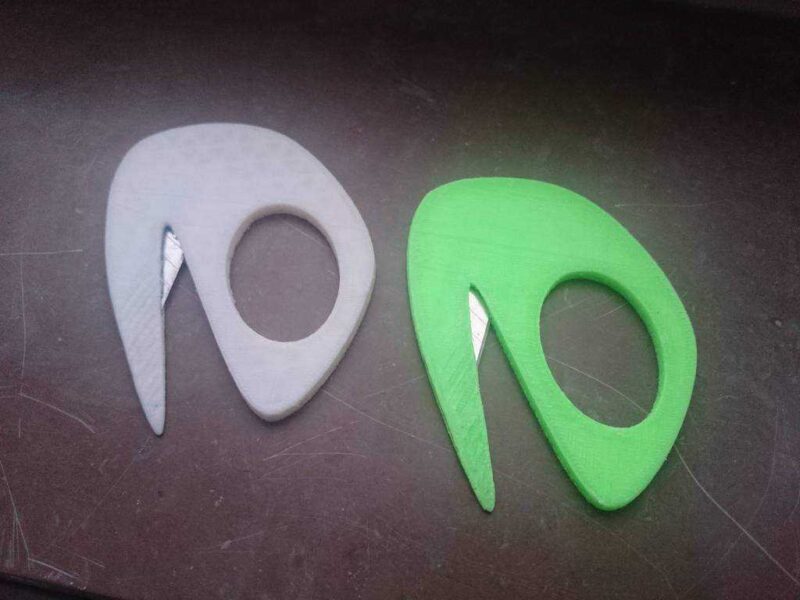 Çelik Bıçaklı Mektup Açacağı Plastik Aparat