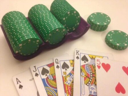 Özelleştirilebilir Poker Çip Rafı Organik Plastikten Aksesuar