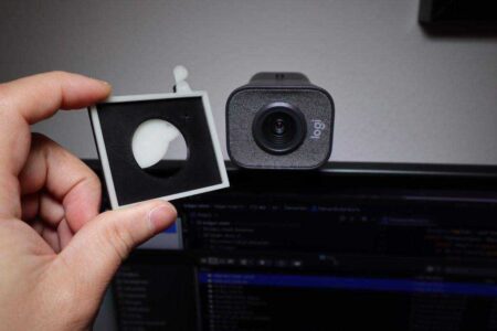 Logitech Streamcam Kapak Plastik Aparat