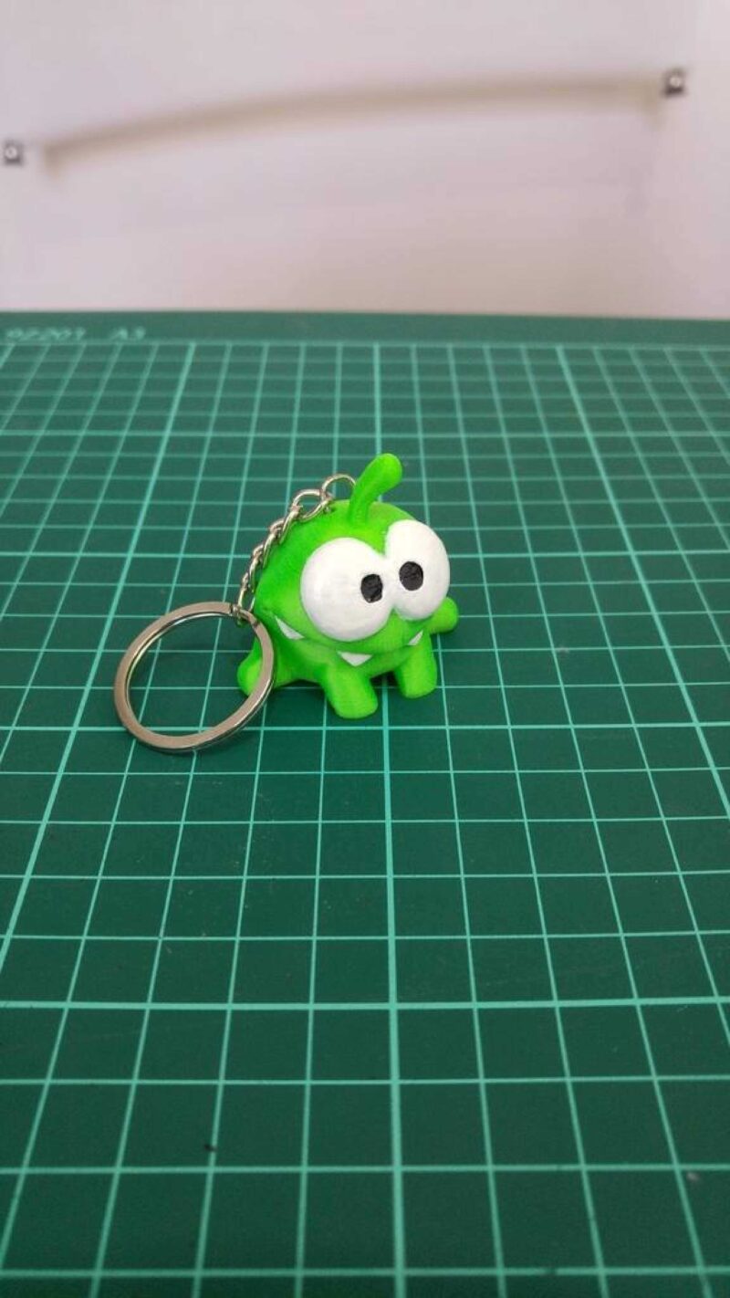 Om Nom Keychain (Remix) Plastik Aparat - Görsel 3