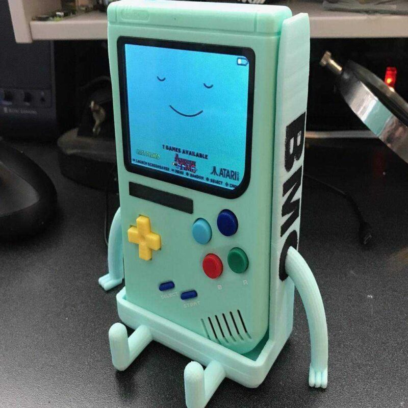 Bmo (Beemo) Oyunu Erkek Veya Gameboy Sıfır Standı Plastik Aparat