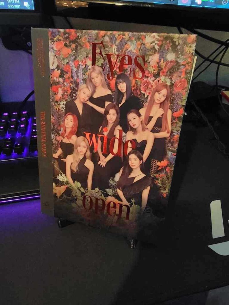 Albüm Ekranı / Kitap Standı Plastik Aparat - Görsel 2