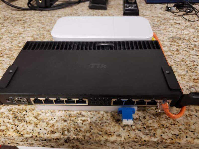 Mikrotik Rb4011 Media Converter/Wap/Mups Menü Plastik Aparat